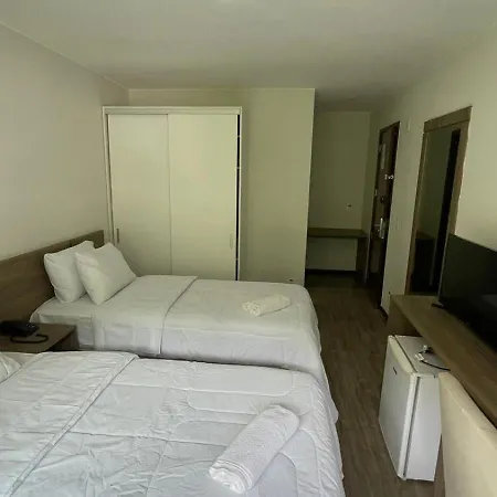 suite master no condomínio via Premiere-3